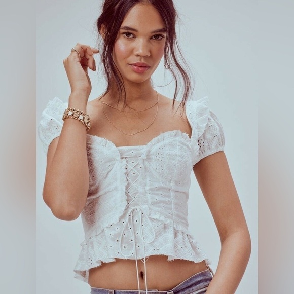 FOR LOVE AND LEMONS Charlotte Eyelet Lace Up Blouse In White - Picture 5 of 12